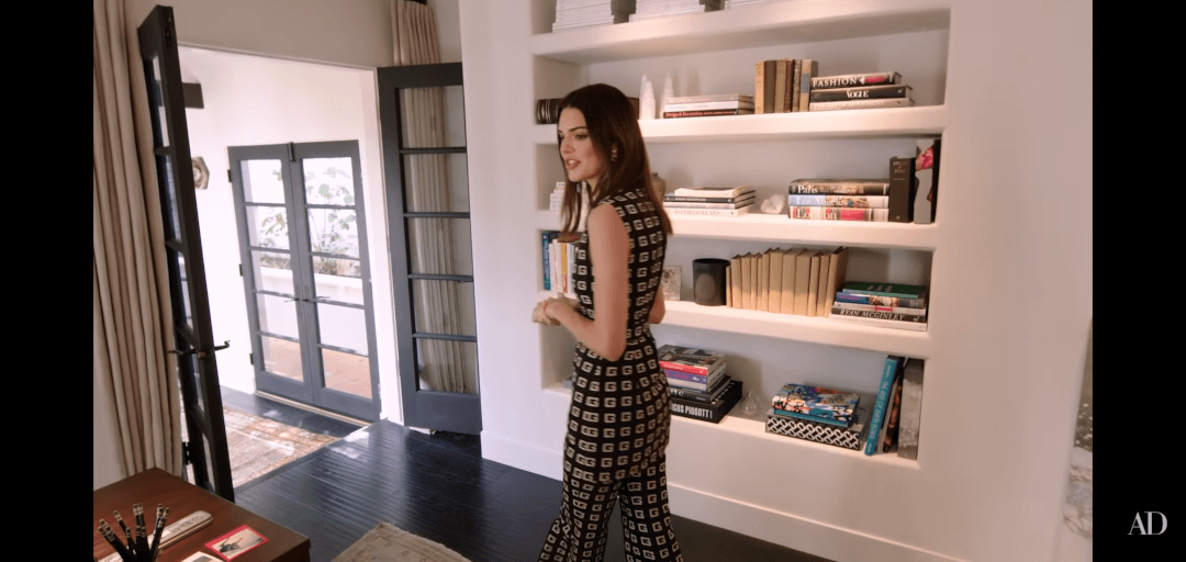 Kendall Jenner Home - skirting and architrave