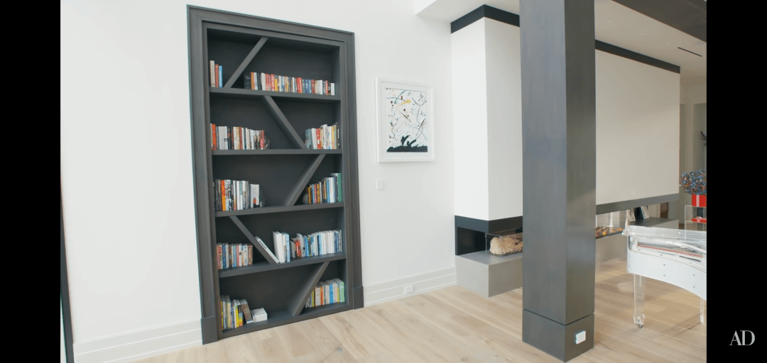 Serena Williams home - skirting board fits flush with bookcase