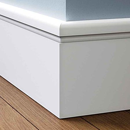 Visual representation of a sample of Grooved Grande 1 (B) MDF Skirting Board with a primed finish (146mm H x 18mm D)